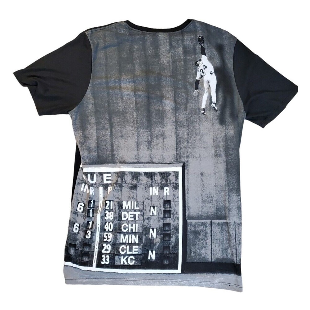 MLB Nike Dri-Fit Shirt Ken Griffey Jr. Climbing Wall Defying Gravity Size XL